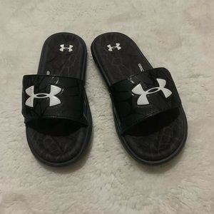 Under Armour 4D Foam Sliders-Brand New